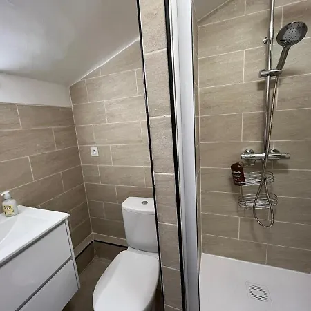 Apartman Mirabeau - Cosy Refait A Neuf Dans Quartier Au Calme Nizza
